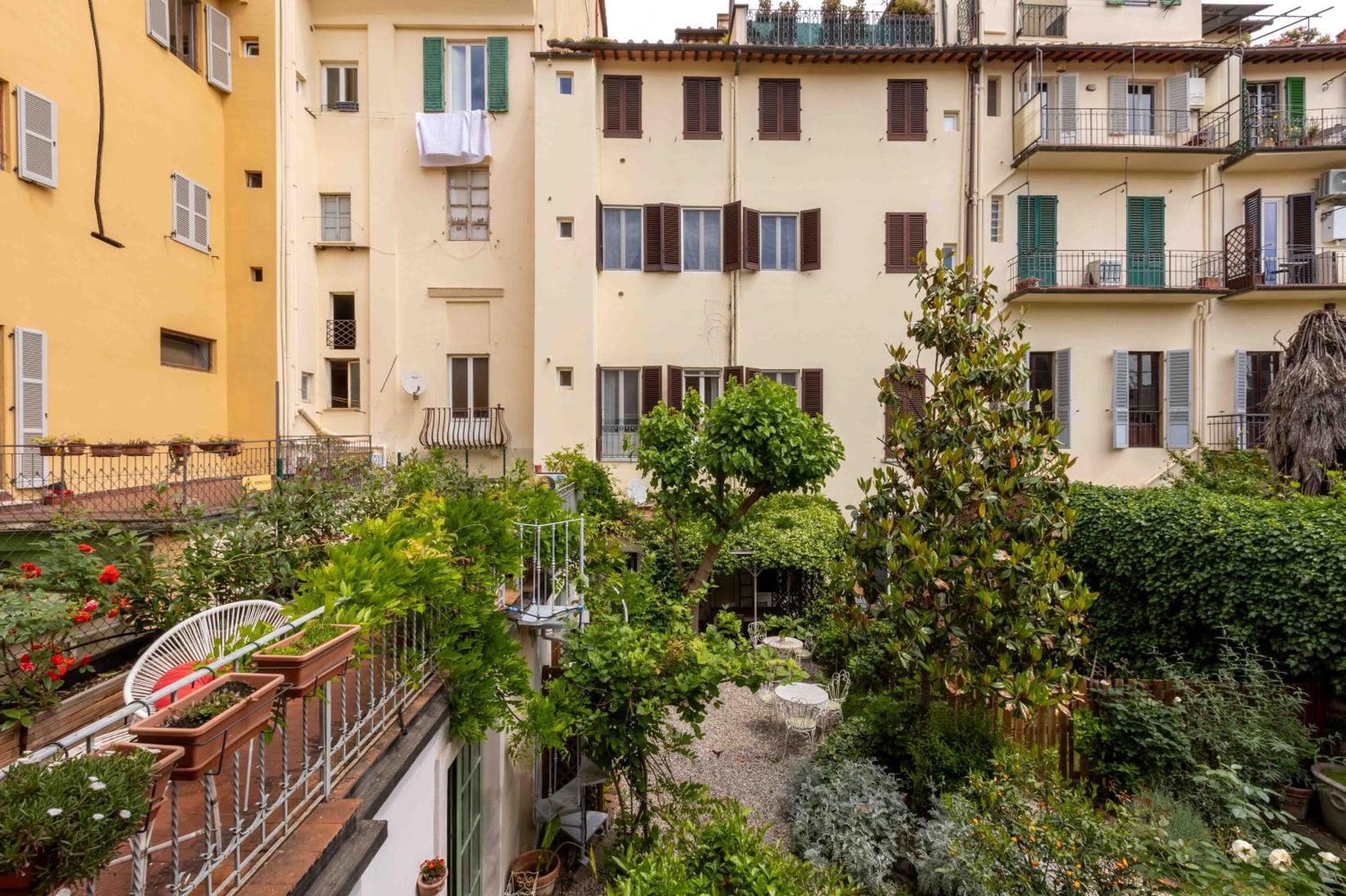 Secret Garden Firenze B&B Εξωτερικό φωτογραφία