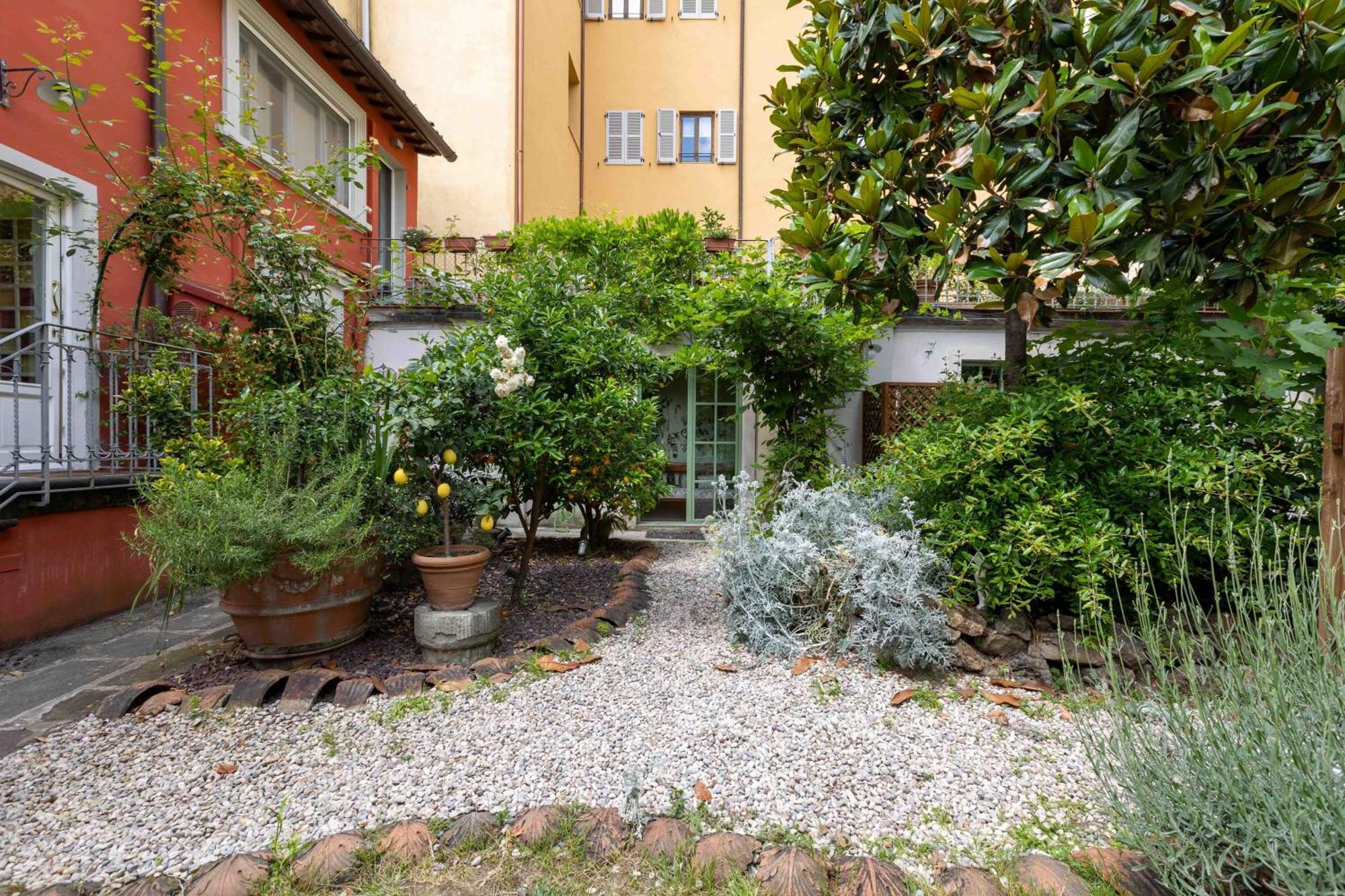 Secret Garden Firenze B&B Εξωτερικό φωτογραφία
